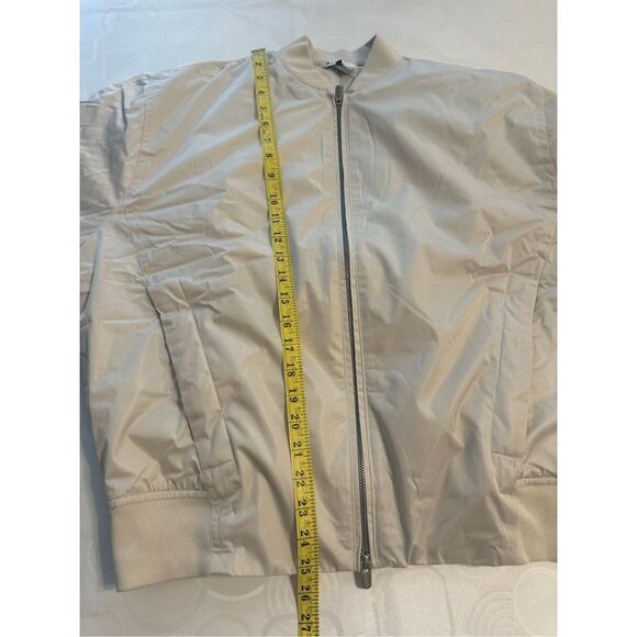 Women's Athleta satin water repellent bomber jacket in ivory, size M, NWT - Picture 5 of 10